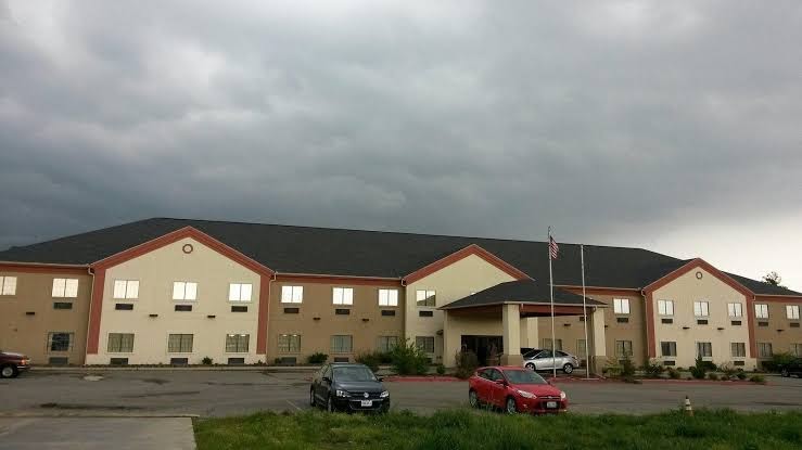 HiWay Inn Express of Hugo